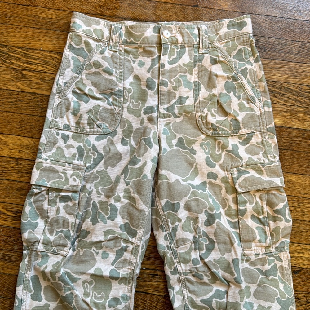 J crew light tan camo pants